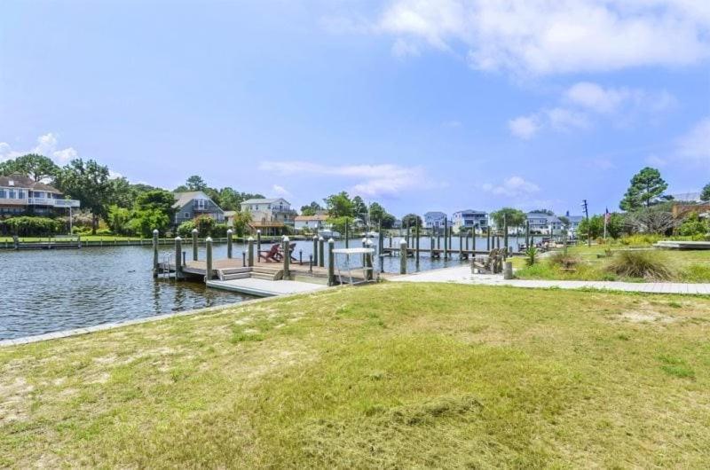 فيلا 5525 Westwind Waterfront كيل ديفيل هيلز المظهر الخارجي الصورة